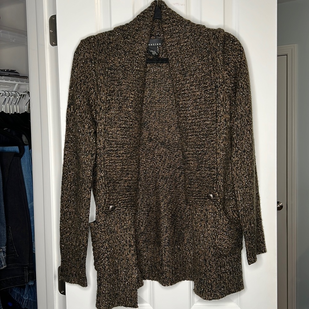Attention Sweater - M, Women